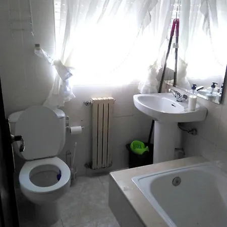 Apartment With 3 Bedrooms In Vilagarcia De Arousa 130 M From The Beach Vilagarcia de Arousa